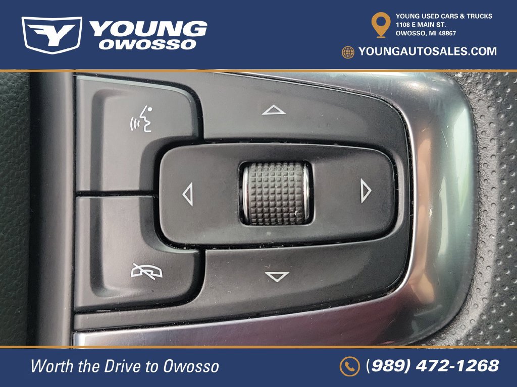 Used 2021 Chevrolet Blazer LT FWD image 18