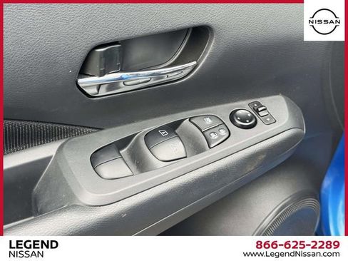 Used 2024 Nissan Kicks SV FWD image 14