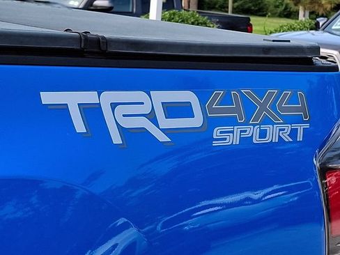Certified 2020 Toyota Tacoma TRD Sport AWD/4WD image 31