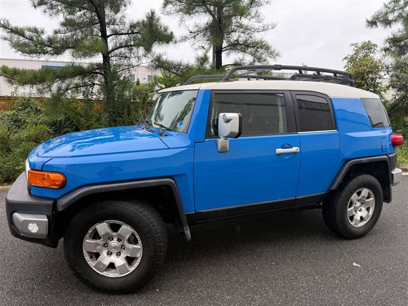 Used 2007 Toyota FJ Cruiser 4WD image 5