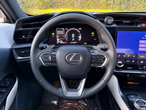 Certified 2023 Lexus RZ 450e Premium w/ Accessory Package (2T) image 18