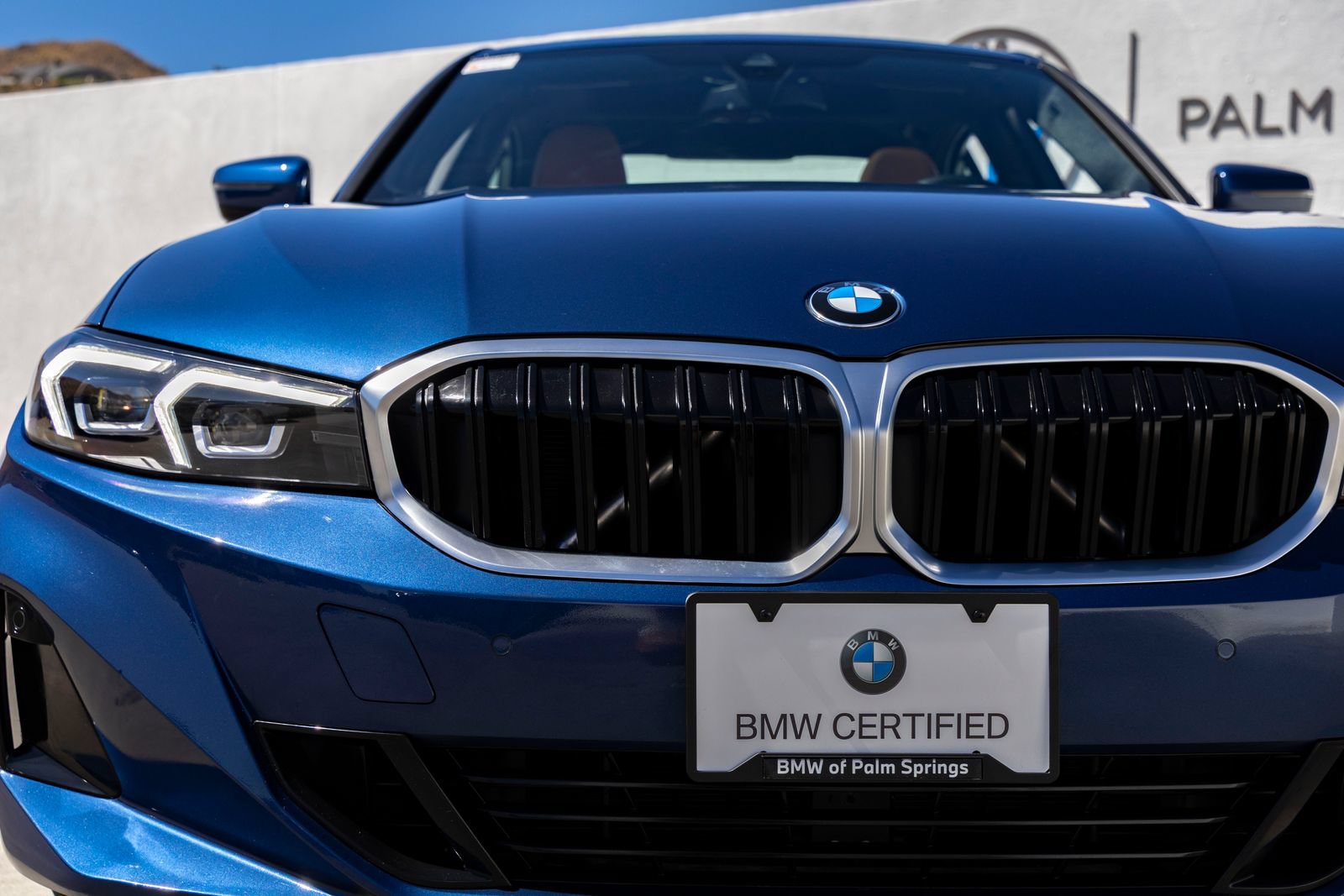 Certified 2024 BMW 330i xDrive Sedan w/ Premium Package AWD/4WD image 9