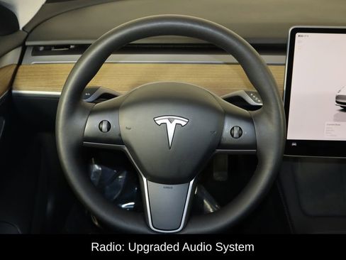 Used 2022 Tesla Model 3 image 7