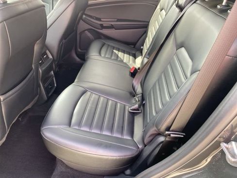 Used 2024 Ford Edge SEL image 33