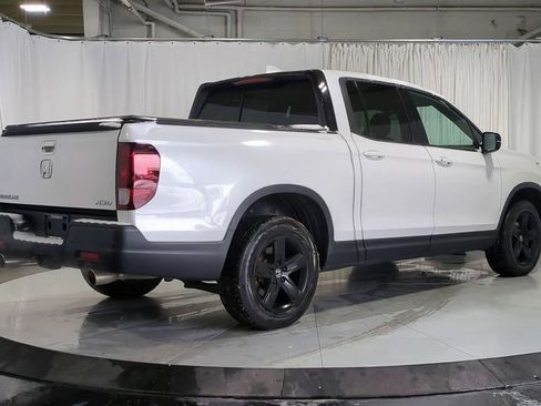 Used 2021 Honda Ridgeline Black Edition image 9