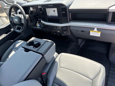 New 2025 Ford F350 XL w/ XL Chrome Package image 24