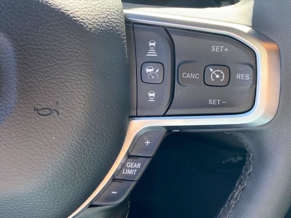 Used 2026 RAM 2500 Big Horn AWD/4WD image 17