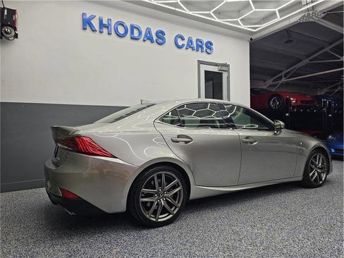 Used 2017 Lexus IS 200t RWD image 6