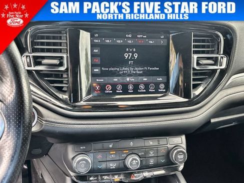 Used 2023 Dodge Durango SXT RWD image 25