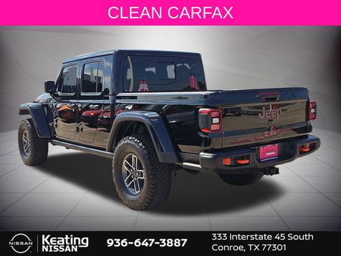 Used 2025 Jeep Gladiator Mojave AWD/4WD image 5