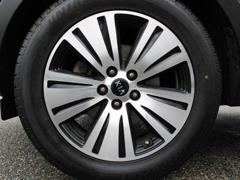 Used 2014 Kia Sportage EX image 19