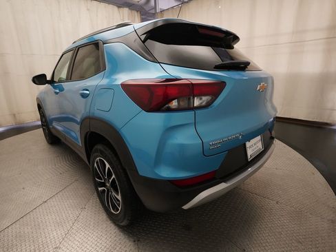 Used 2025 Chevrolet TrailBlazer LT AWD/4WD image 33