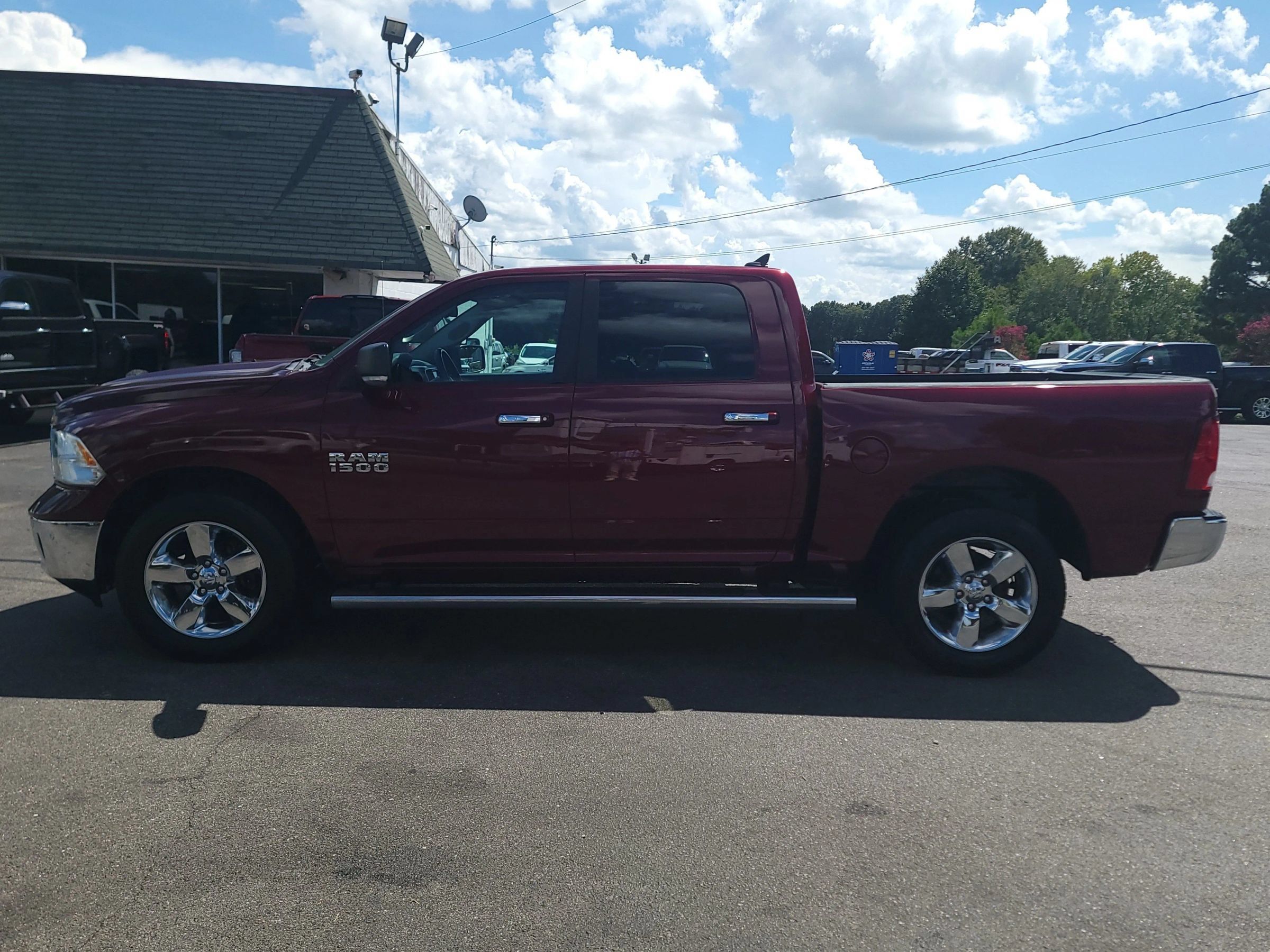 Used 2017 RAM 1500 Big Horn AWD/4WD image 7