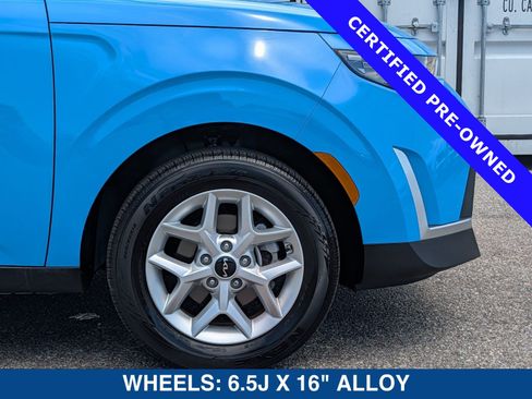 Used 2025 Kia Soul S FWD image 12