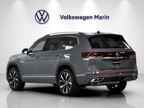 New 2026 Volkswagen Atlas SEL Premium R-Line AWD/4WD image 3