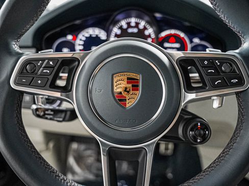 Certified 2023 Porsche Cayenne GTS AWD/4WD image 17