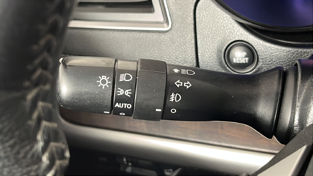 Used 2018 Subaru Outback 2.5i Limited AWD/4WD image 28