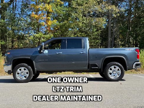 Used 2020 Chevrolet Silverado 2500 LTZ w/ LTZ Premium Package image 1