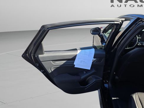 Used 2023 Honda Civic Sport image 24