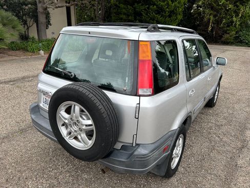 Used 1998 Honda CR-V EX image 17