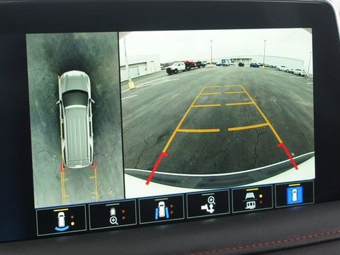 Used 2022 Chevrolet Tahoe RST w/ Luxury Package image 8