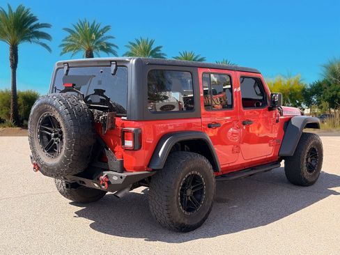 Used 2023 Jeep Wrangler Unlimited Rubicon w/ Cold Weather Group AWD/4WD image 5