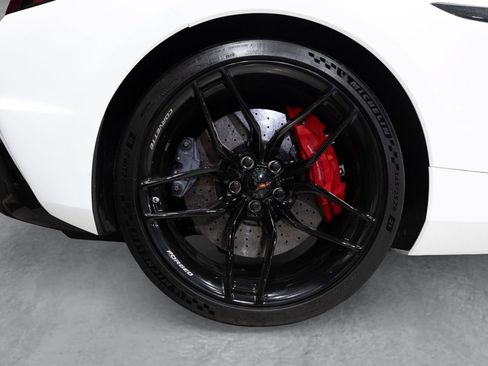 Used 2026 Chevrolet Corvette Z06 w/ Z07 Performance Package RWD image 21