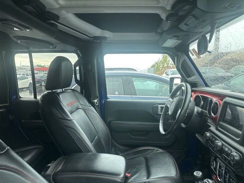 Used 2018 Jeep Wrangler Unlimited Rubicon w/ Steel Bumper Group AWD/4WD image 8