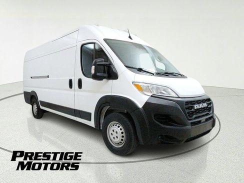 Used 2023 RAM ProMaster 3500 FWD image 1