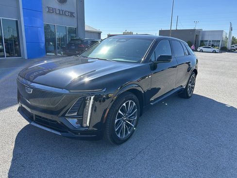 Used 2024 Cadillac Lyriq Sport AWD/4WD image 1