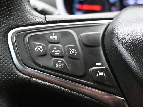 Used 2023 Chevrolet Malibu LT FWD image 19