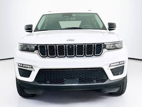 Used 2022 Jeep Grand Cherokee Limited 4xe w/ Luxury Tech Group II image 2