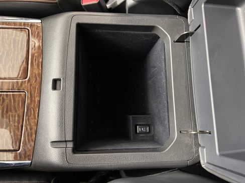 Used 2019 Nissan Armada SL w/ Premium Package image 25