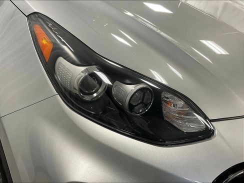 Used 2020 Kia Sportage LX image 32