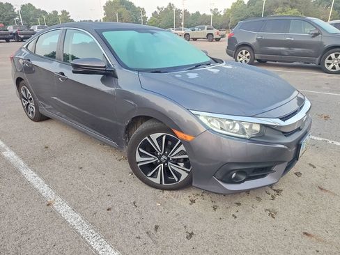 Used 2016 Honda Civic EX-L image 3