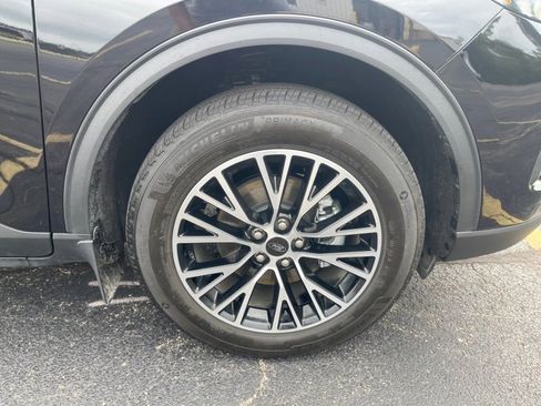 Used 2024 Ford Escape PHEV image 16