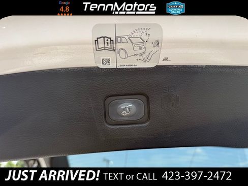Used 2019 Ford Edge Titanium w/ Equipment Group 301A AWD/4WD image 16