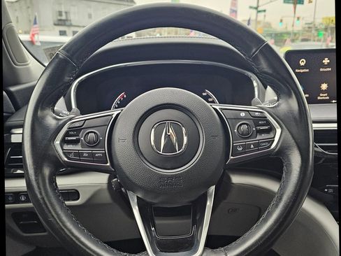 Used 2022 Acura MDX SH-AWD w/ Technology Package image 16