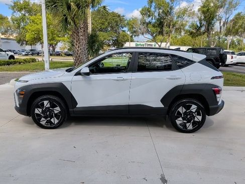 Certified 2024 Hyundai Kona SEL AWD/4WD image 9