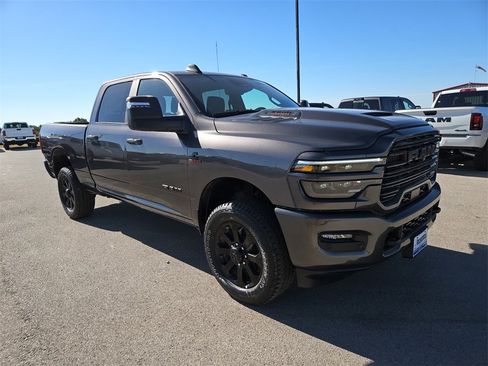New 2026 RAM 2500 Laramie w/ Night Edition image 9