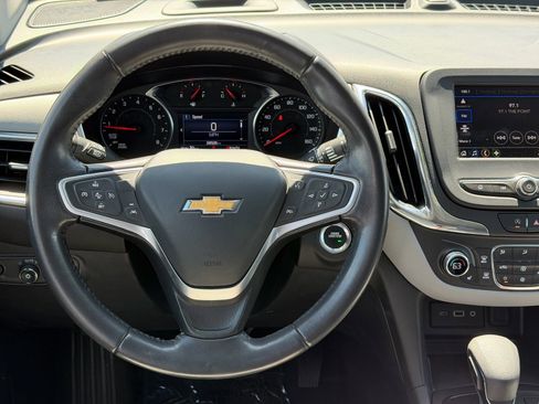 Used 2022 Chevrolet Equinox LT image 14