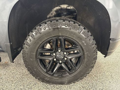 Used 2021 Chevrolet Silverado 1500 Custom Trail Boss image 16