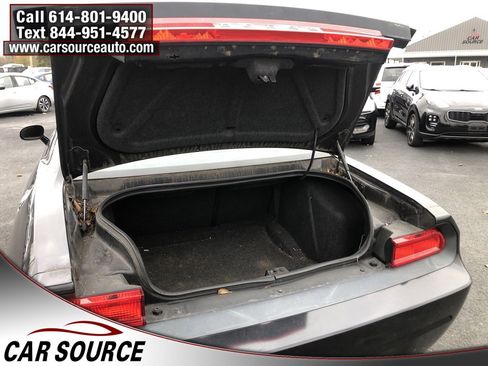 Used 2010 Dodge Challenger SE image 7