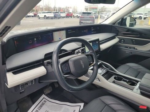 Certified 2024 Lincoln Nautilus Reserve w/ Equipment Group 202A image 28