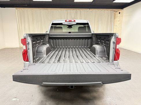 New 2026 Chevrolet Silverado 1500 W/T image 5