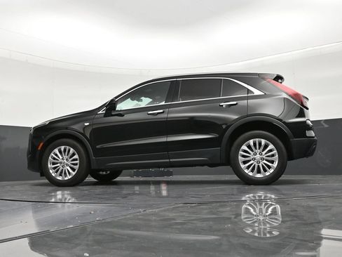 Certified 2024 Cadillac XT4 Luxury w/ Cold Weather Package FWD image 22