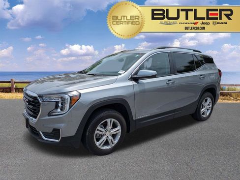 Used 2024 GMC Terrain SLE w/ Driver Convenience Package AWD/4WD image 1
