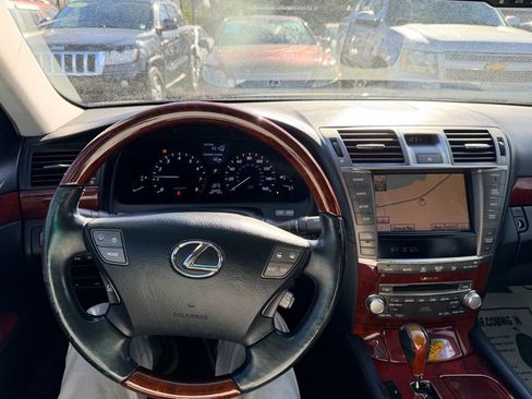 Used 2011 Lexus LS 460 460 image 20