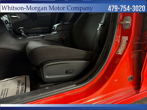 Used 2018 Dodge Charger SXT w/ Blacktop Package image 13