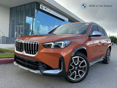 Certified 2023 BMW X1 xDrive28i w/ Convenience Package AWD/4WD image 1